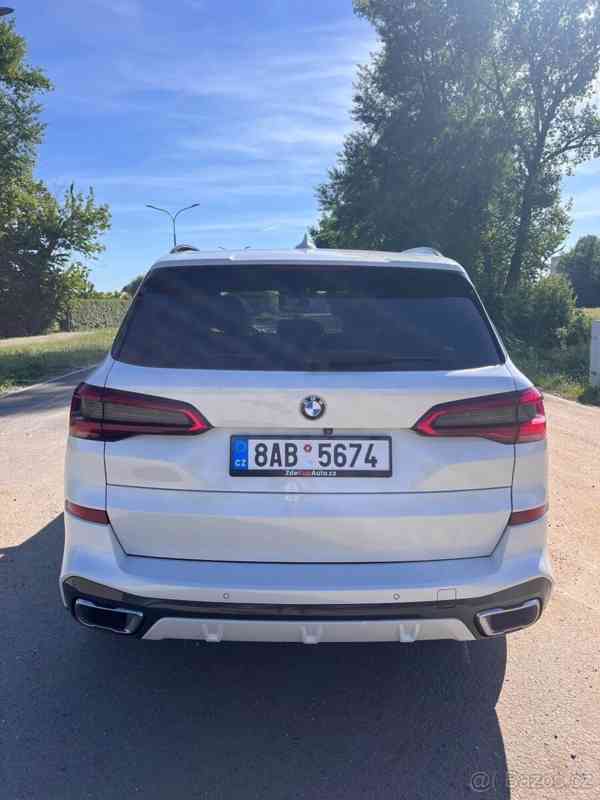 BMW X5 3,0   G05 - foto 8