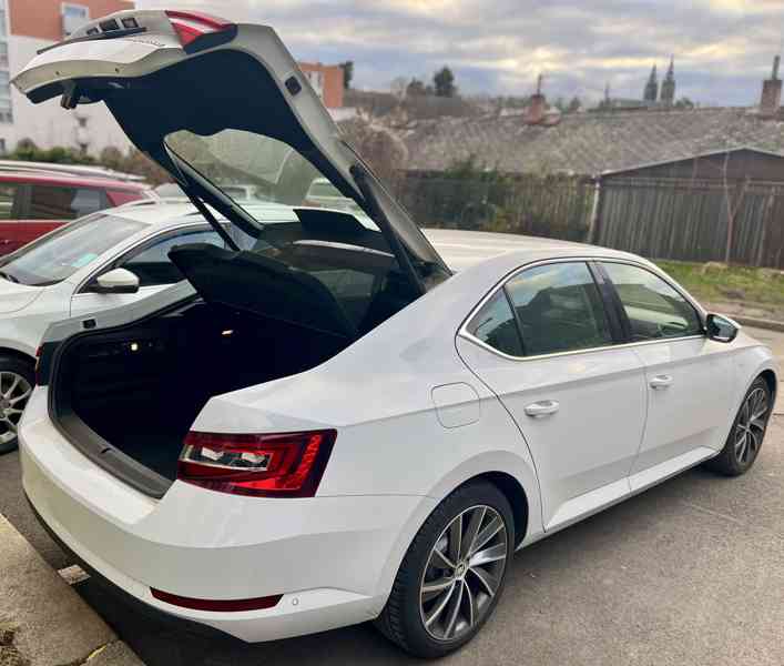 Škoda Superb Laurin Klement sedan, 2,0 TDI DPH - foto 6