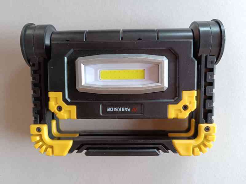 Aku pracovní LED reflektor  - foto 3