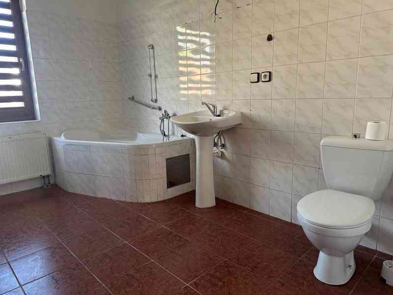 Prodej rodinného domu - foto 3
