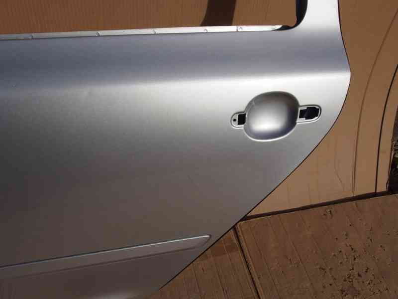 Levé zadní dveře Škoda Octavia II combi facelift - foto 5