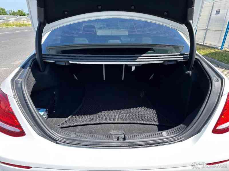 Mercedes-Benz Třídy E 2,0 E220d 4MATIC 143kW - foto 3