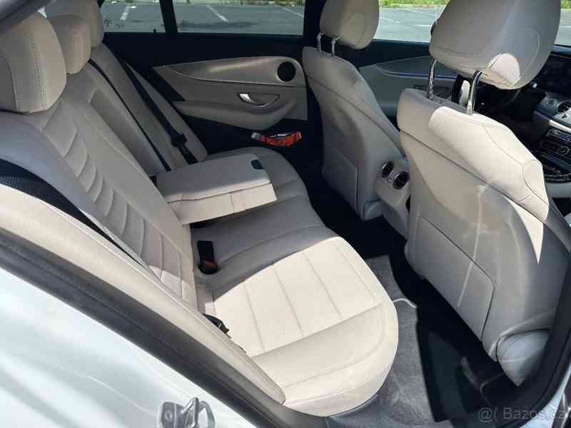 Mercedes-Benz Třídy E 2,0 E220d 4MATIC 143kW - foto 8