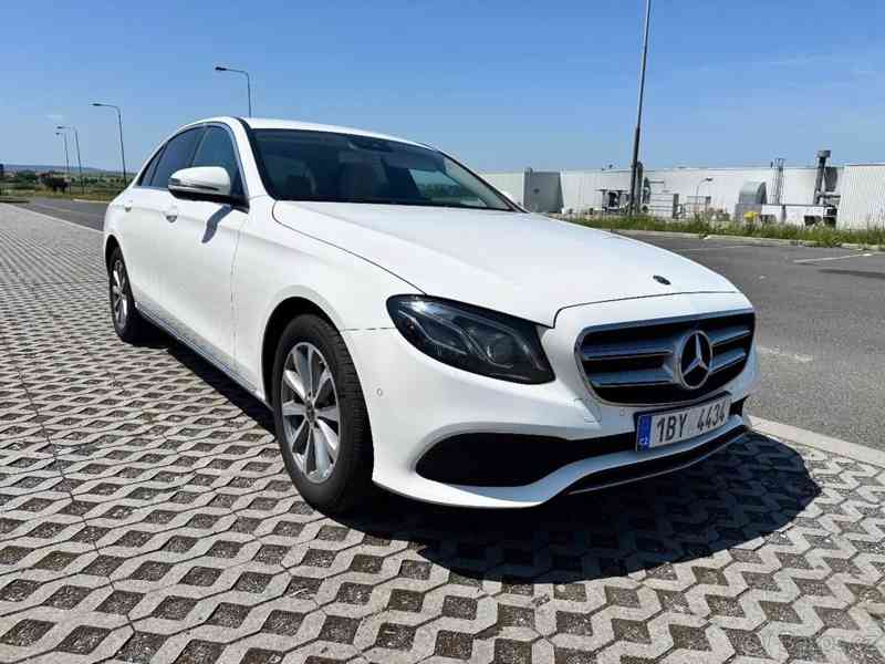 Mercedes-Benz Třídy E 2,0   E220d 4MATIC 143kW - foto 1