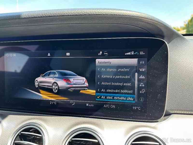 Mercedes-Benz Třídy E 2,0 E220d 4MATIC 143kW - foto 17