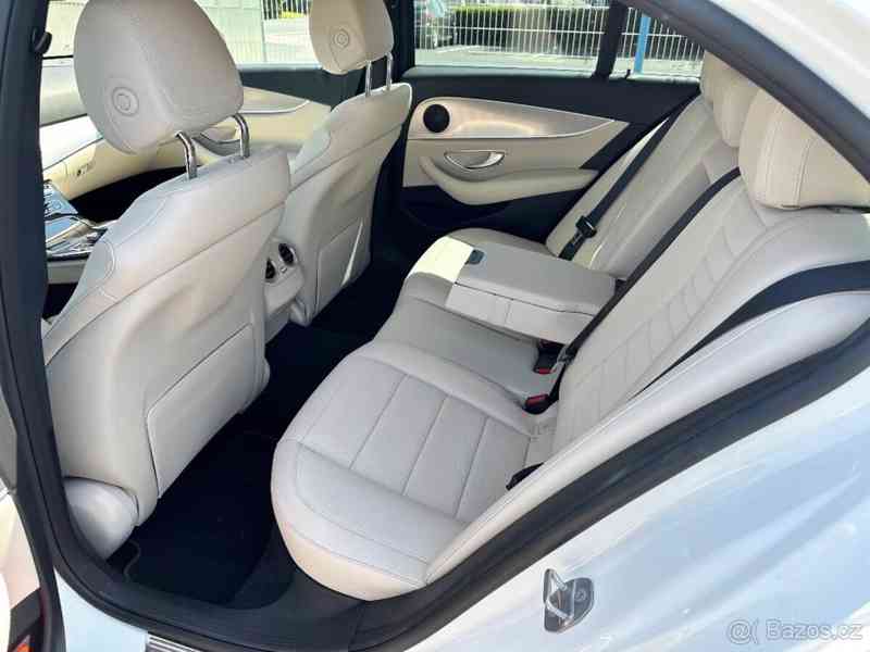 Mercedes-Benz Třídy E 2,0 E220d 4MATIC 143kW - foto 18
