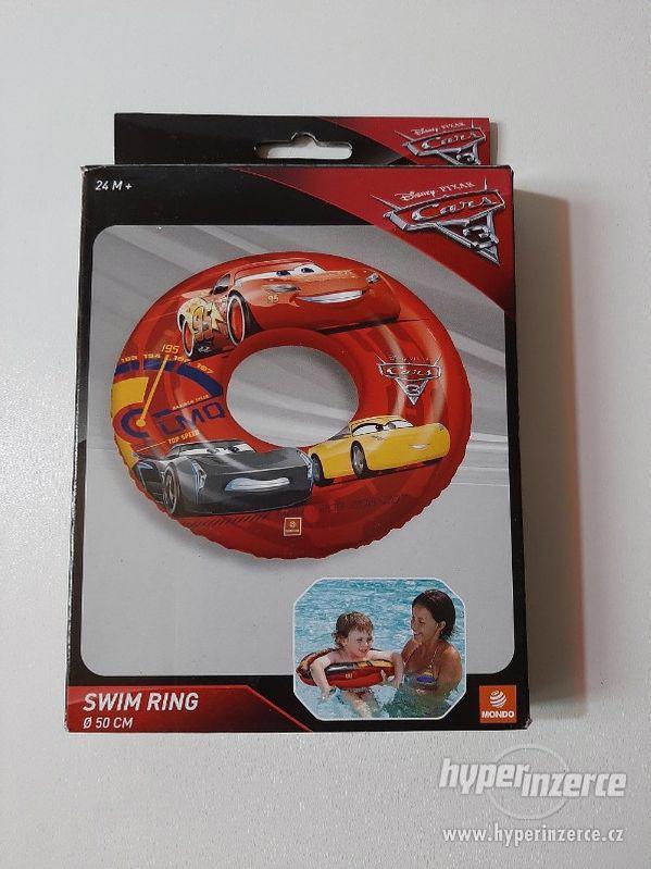 Plavací kruh Cars 3