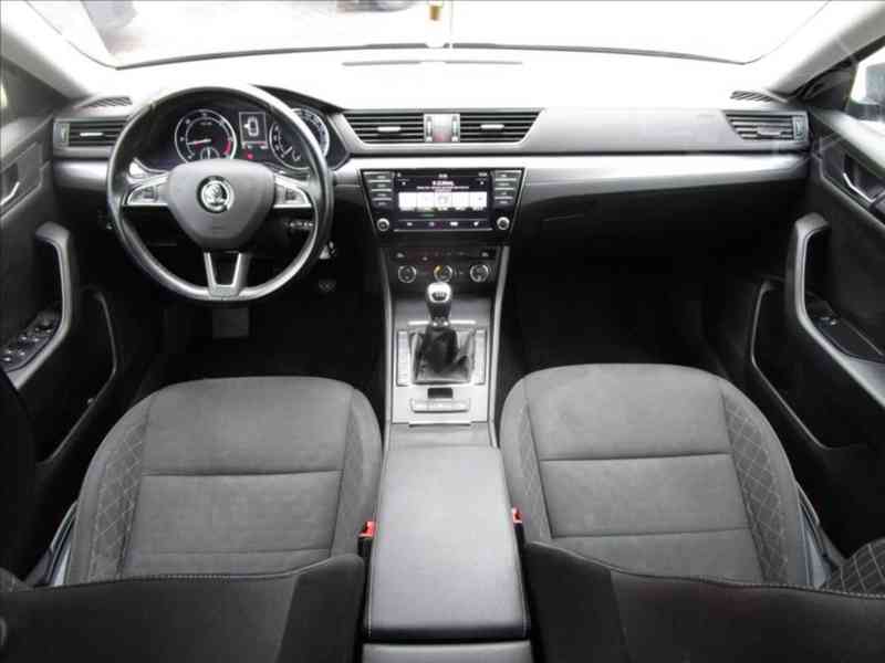 Škoda Superb 1,6 TDI - foto 5