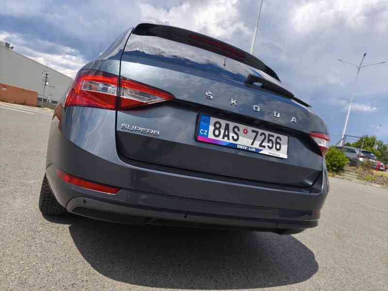 Škoda Superb combi 2.0 TDi,110kW,Style,Man,ČR,NAVI,DPH - foto 4