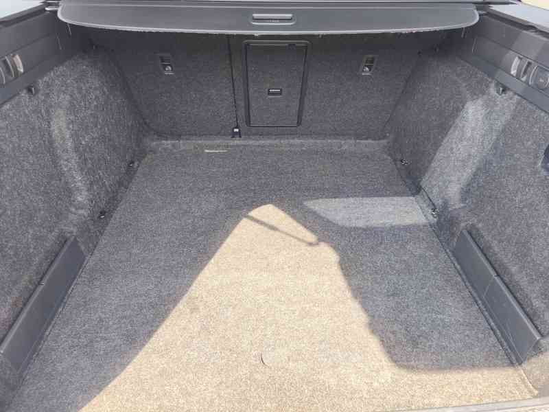 Škoda Superb combi 2.0 TDi,110kW,Style,Man,ČR,NAVI,DPH - foto 18