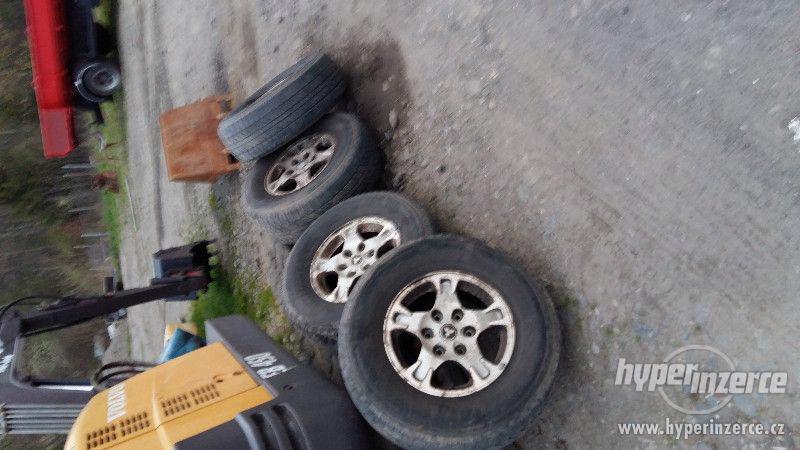 pneu na Mitsubishi Pajero - foto 2