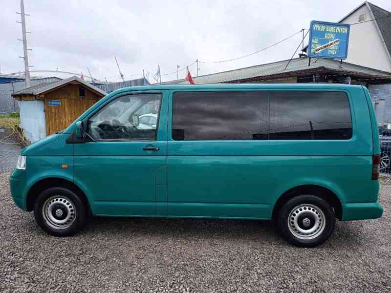 VOLKSWAGEN Transporter 2,5D 9-Míst MINIBUS 96KW - foto 13