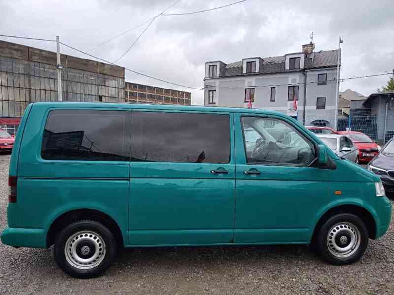 VOLKSWAGEN Transporter 2,5D 9-Míst MINIBUS 96KW - foto 11
