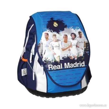 Nejlehčí batoh školní Real Madrid - foto 1