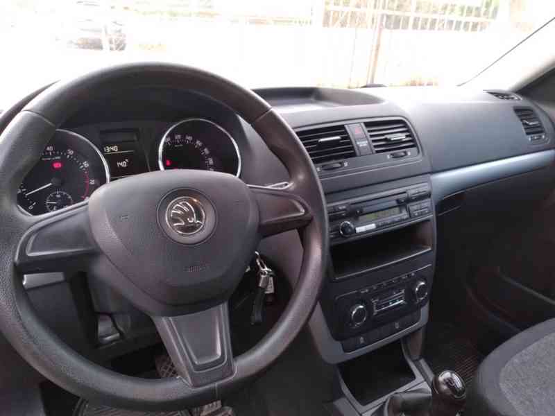 ŠKODA YETI 1.2 TSI ACTIVE  1.MAJITEL,ČR,87000 KM - foto 14