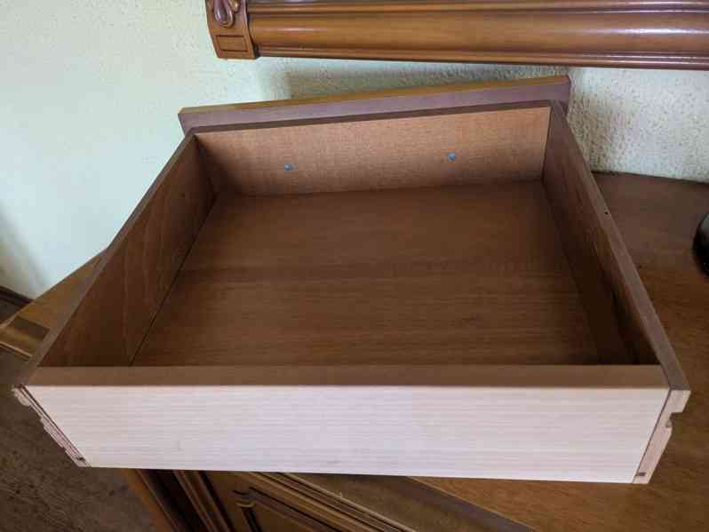 Stylová jídelní sestava – španělský rustikální styl - foto 3