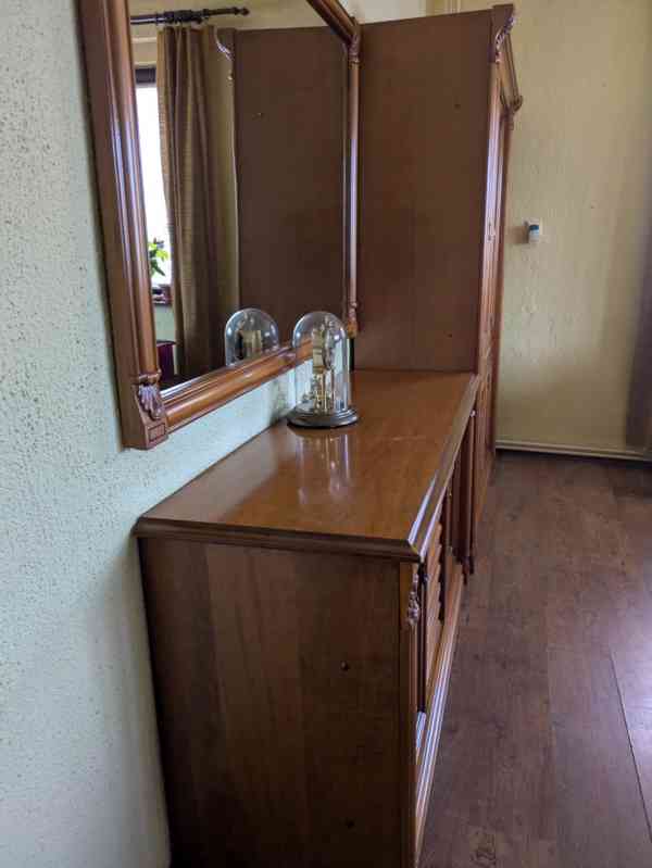 Stylová jídelní sestava – španělský rustikální styl - foto 4