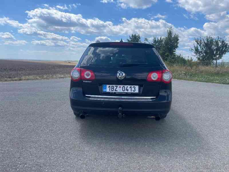 Volkswagen Passat 3,2   Passat b6 3.2 V6 kombi - foto 20