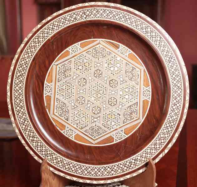 Ozdobný arabský talíř vykládaný průměr 35 cm - foto 1