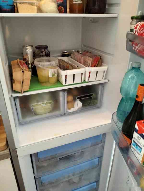 Náhradní sklo do lednice Indesit - foto 5