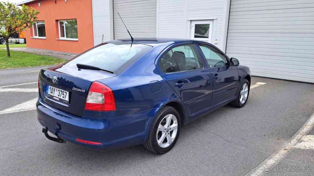 ŠKODA OCTAVIA II 2.0 TDI  - foto 3