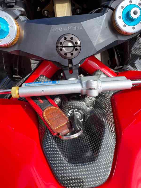 Ducati 1098R - foto 10