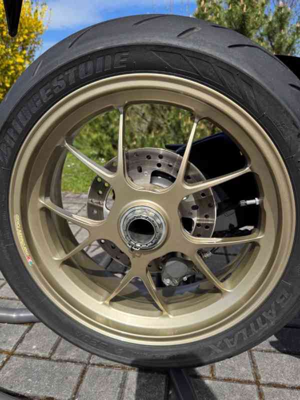 Ducati 1098R - foto 13