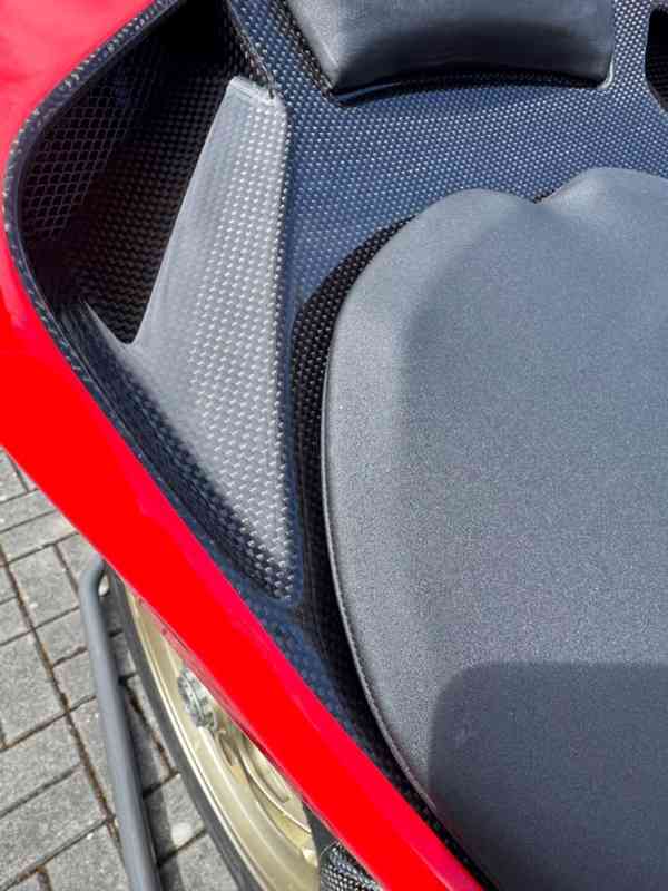 Ducati 1098R - foto 7