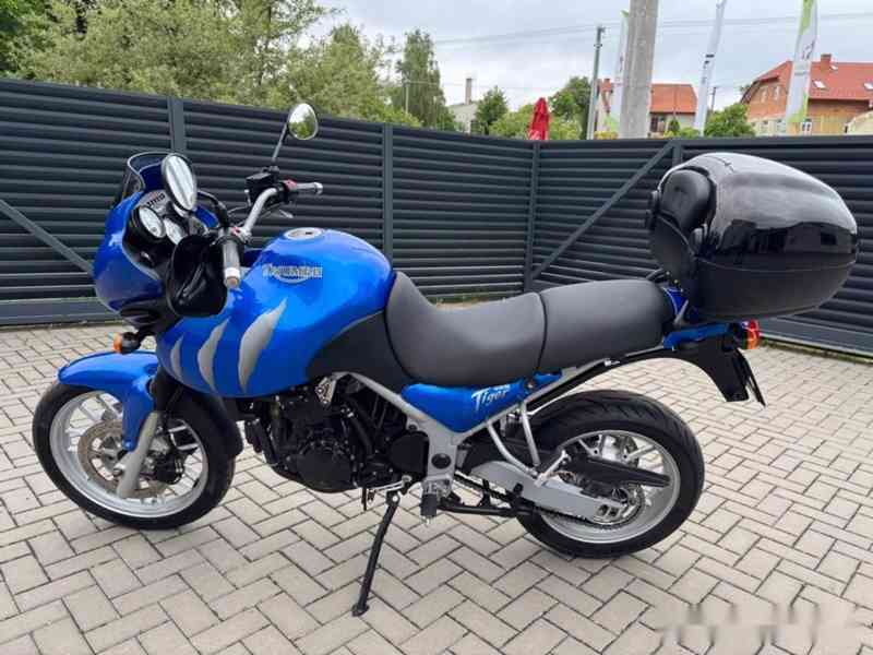 Triumph Tiger 955i - foto 2