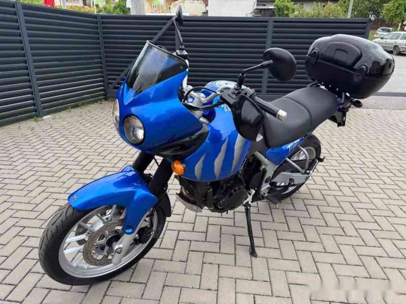 Triumph Tiger 955i - foto 3