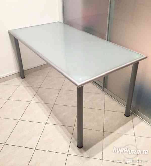 Skleněný stůl IKEA Vika Lauri, matný kovový - foto 1