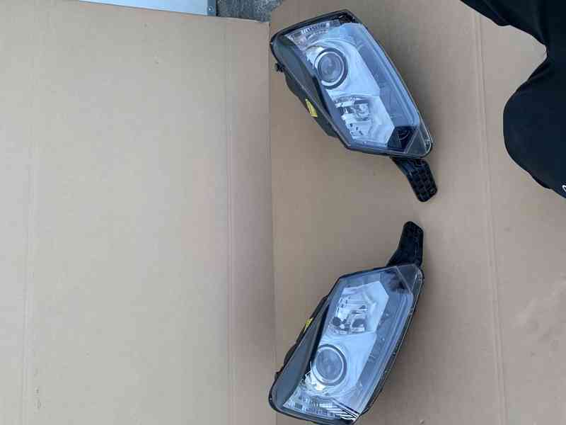 xenon skoda yeti 12- svetlo pravy levy prave leve - foto 3