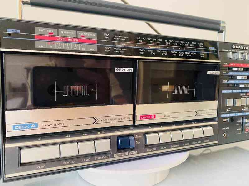 Radiomagnetofon Sanyo M-W22LU, rok 1985 - foto 2