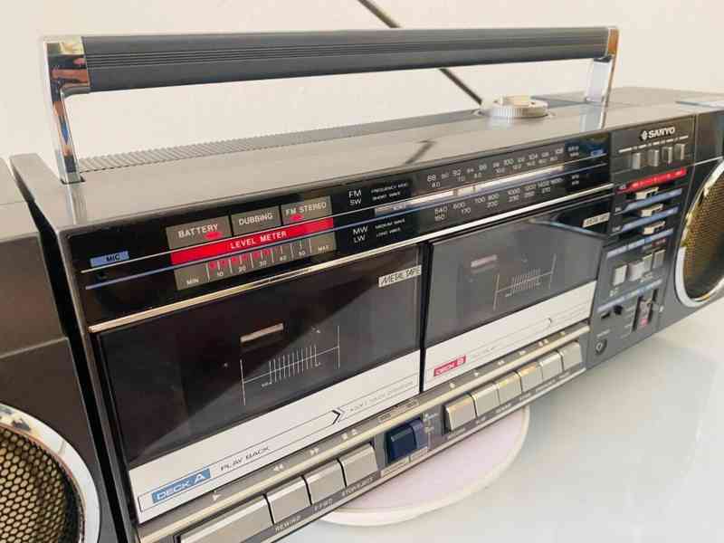 Radiomagnetofon Sanyo M-W22LU, rok 1985 - foto 9