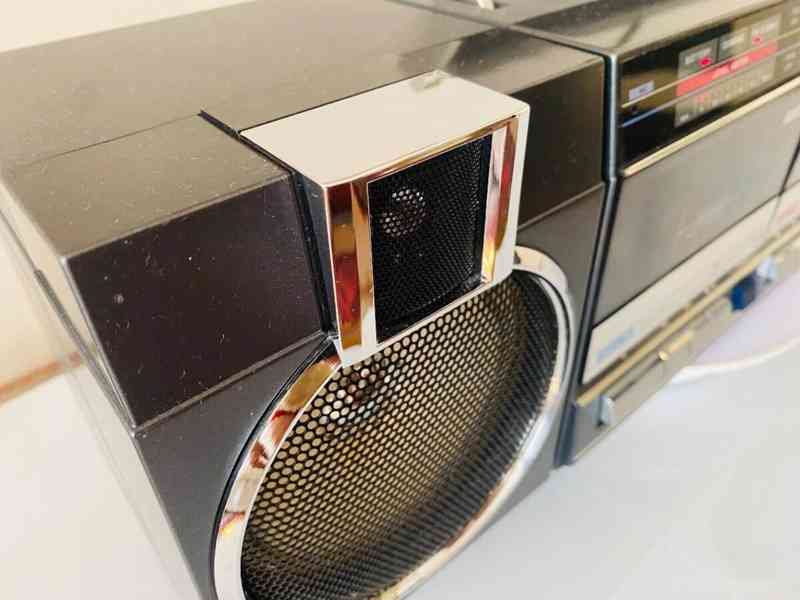 Radiomagnetofon Sanyo M-W22LU, rok 1985 - foto 7