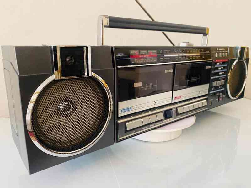 Radiomagnetofon Sanyo M-W22LU, rok 1985 - foto 10