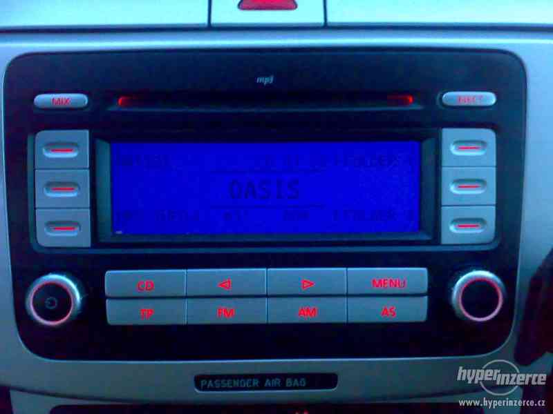 Volkswagen Orig Autorádio RCD 300 MP3. - foto 2