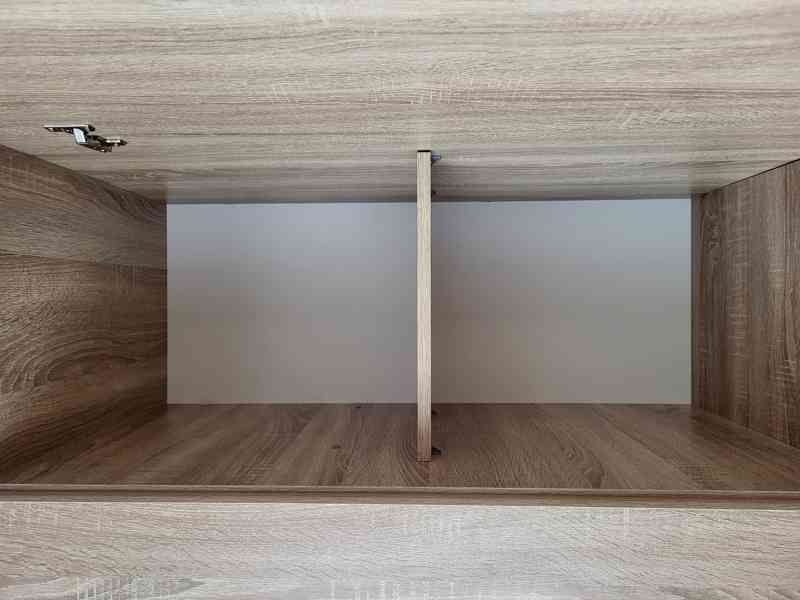 Šatní skříň IFKA III - dub sonoma - foto 2