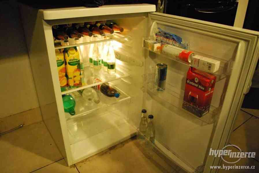 Mini-lednička se zárukou - foto 2