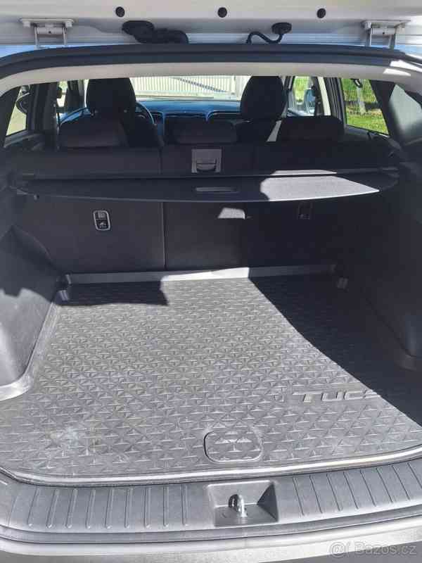 Hyundai Tucson 1,6   1-6T-GDI 110Kw 4x4, 58 667km - foto 9
