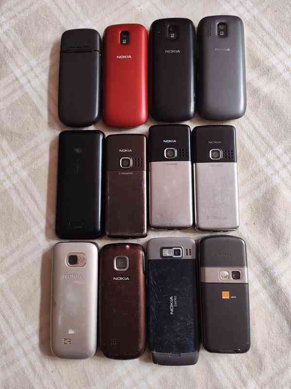 Mobilní tlačítkové telefony Nokia č.1 - foto 2
