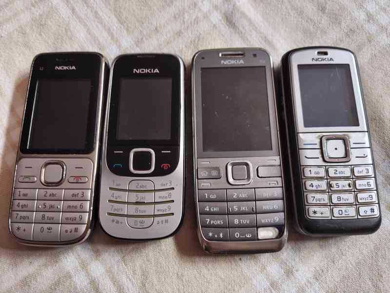 Mobilní tlačítkové telefony Nokia č.1 - foto 7