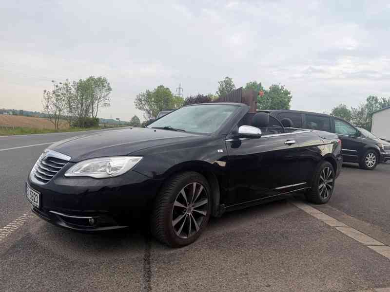 Lancia Flavia 200S Kabrio 2,4 i limited 2012 - foto 17