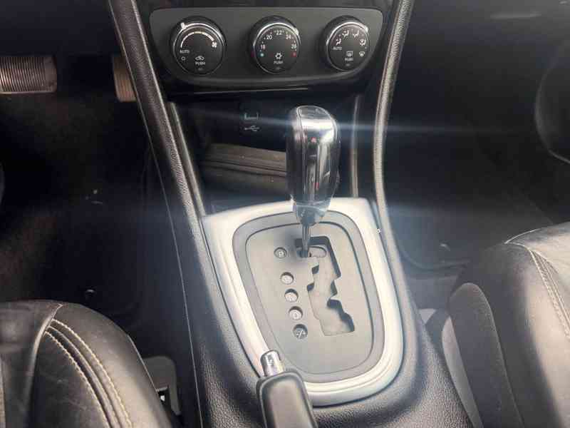 Lancia Flavia 200S Kabrio 2,4 i limited 2012 - foto 12