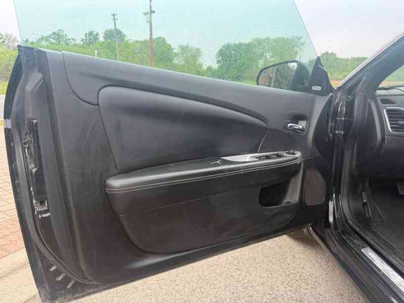 Lancia Flavia 200S Kabrio 2,4 i limited 2012 - foto 9
