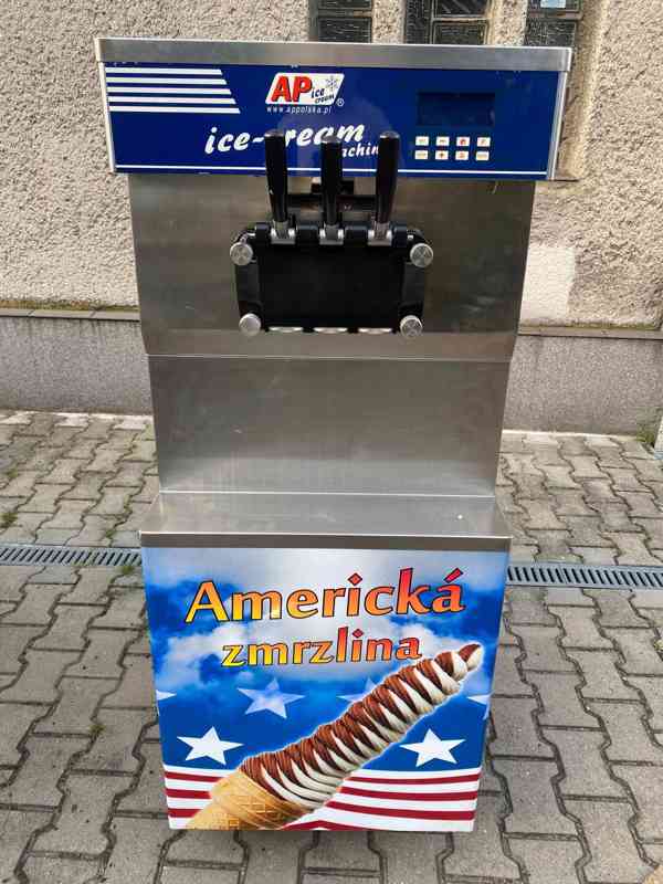 Prodej zmrzlinového stroje - foto 2
