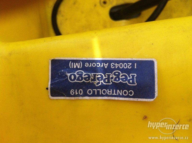 Elektrický jeep Peg Perego - foto 11