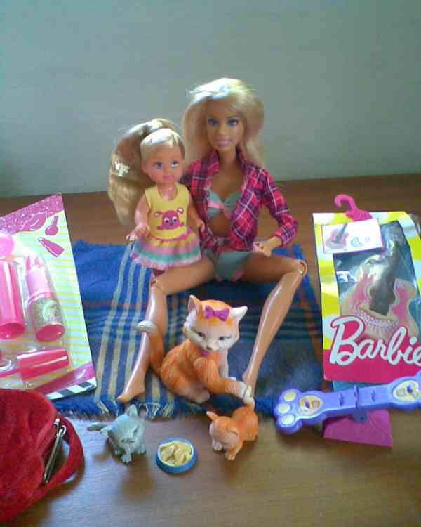 Barbie, Ken, Evička se zvířátky