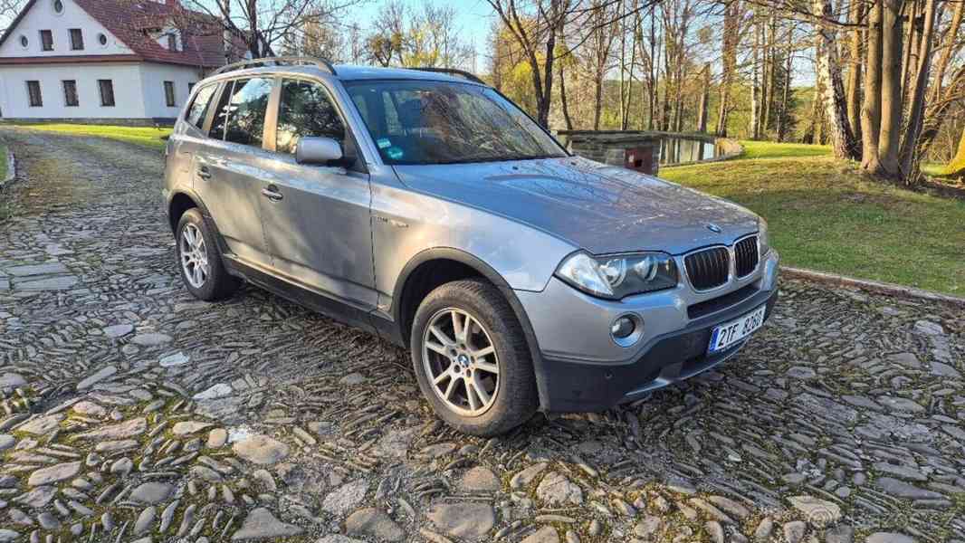 BMW X3 2,0   i benzín - foto 1
