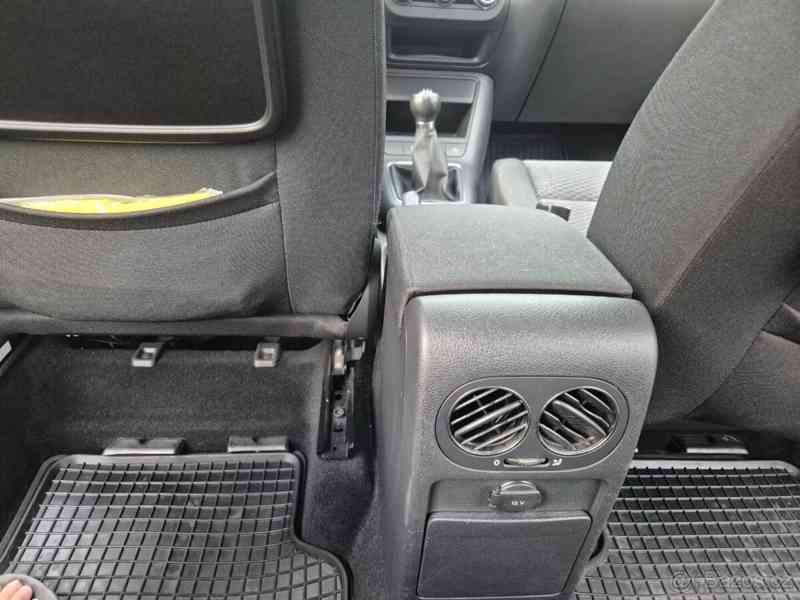 Volkswagen Golf Plus 1,4   TSI(90kW)r.v.2009,2.majitel - foto 8